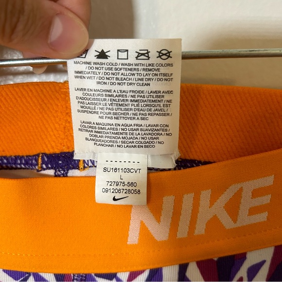 Nike Pro Dri Fit geometric multicolor biker shorts - Picture 8 of 8